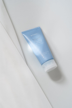 KORIKA HI-TECH LIPOSOME Hydrating solution Moisture-lock cleanser - увлажняющий и очищающий крем /   150  ml  / GTIN 8059300538630