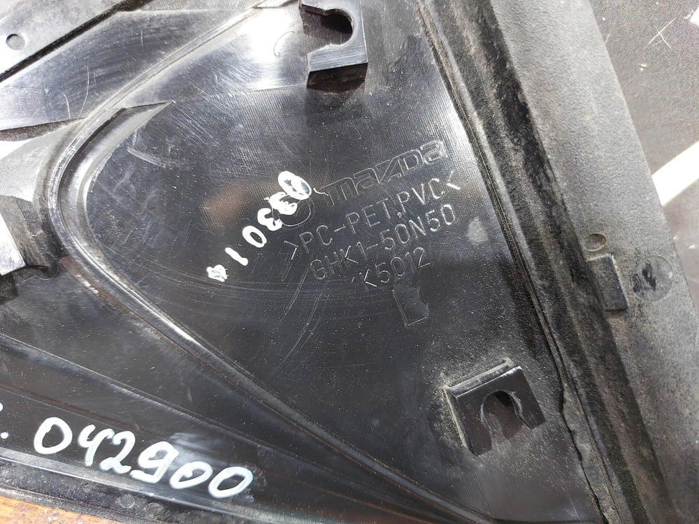 Накладка крыла заднего левого Mazda 6 (GJ) 12-24 Б/У Оригинал GHK150N50