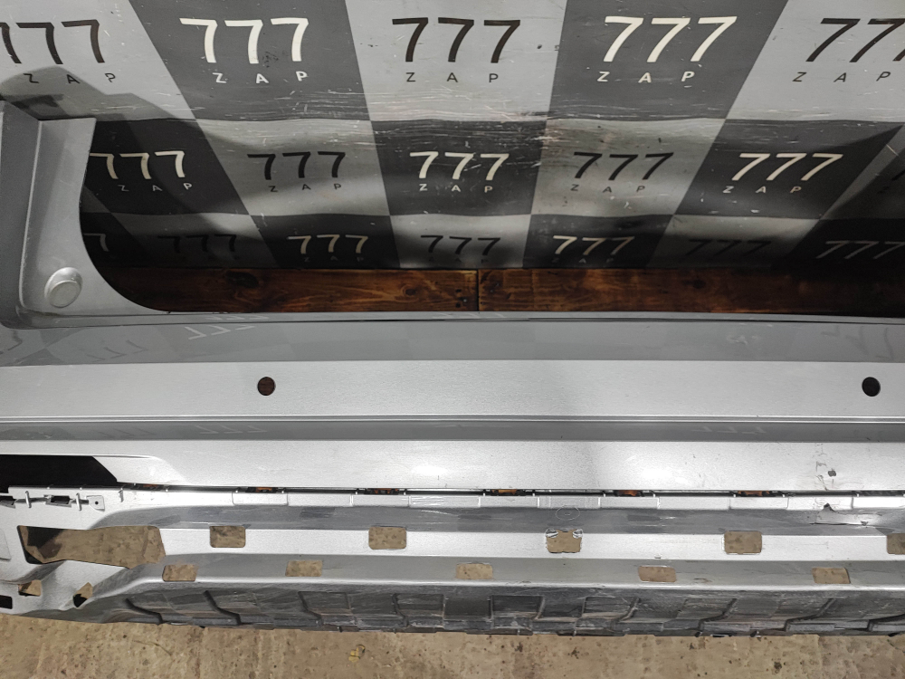 Бампер задний Geely Monjaro 21-нв Б/У Оригинал 6044124500