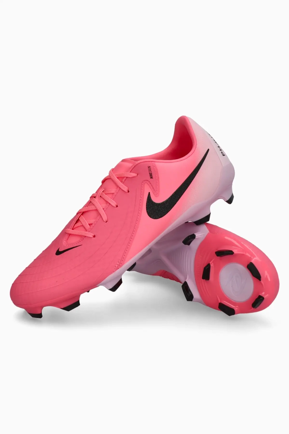 Бутсы Nike Phantom GX 2 Academy FG/MG