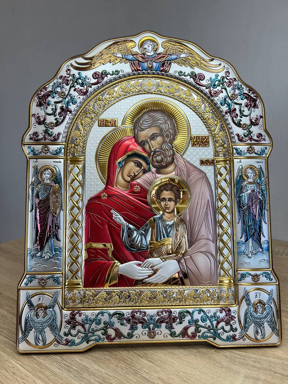 Св. Семейство, икона арочная с рамкой, красное дерево, эмаль 266х335