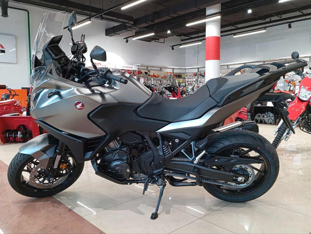 Мотоцикл Honda NT1100
