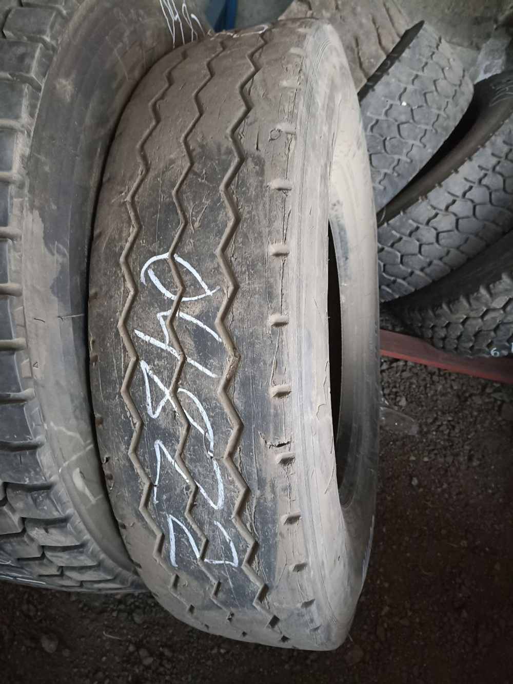 11R22.5 Kama NF701 шина б/у
