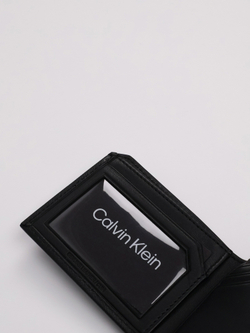 Кошелек Calvin Klein Saffiano Leather Slim Bifold Wallet Black - One Size