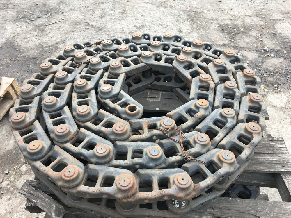 Цепь EX200LC-3,ZX200LC,JD200,PC200-LC3 42 звена M18