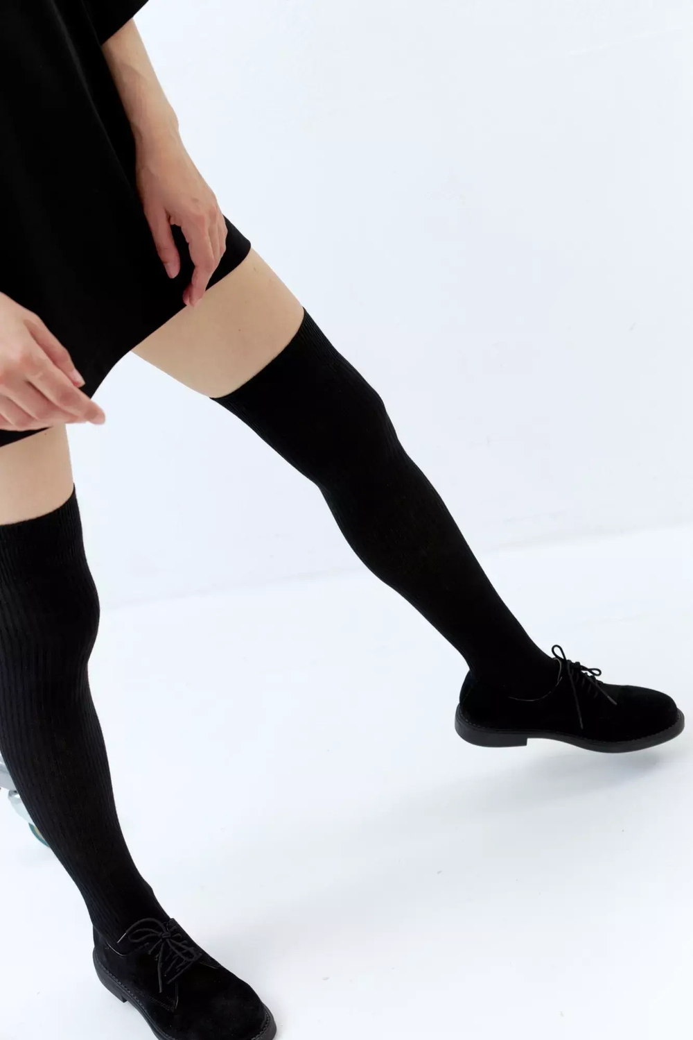 Высокие гольфы из хлопка черного цвета