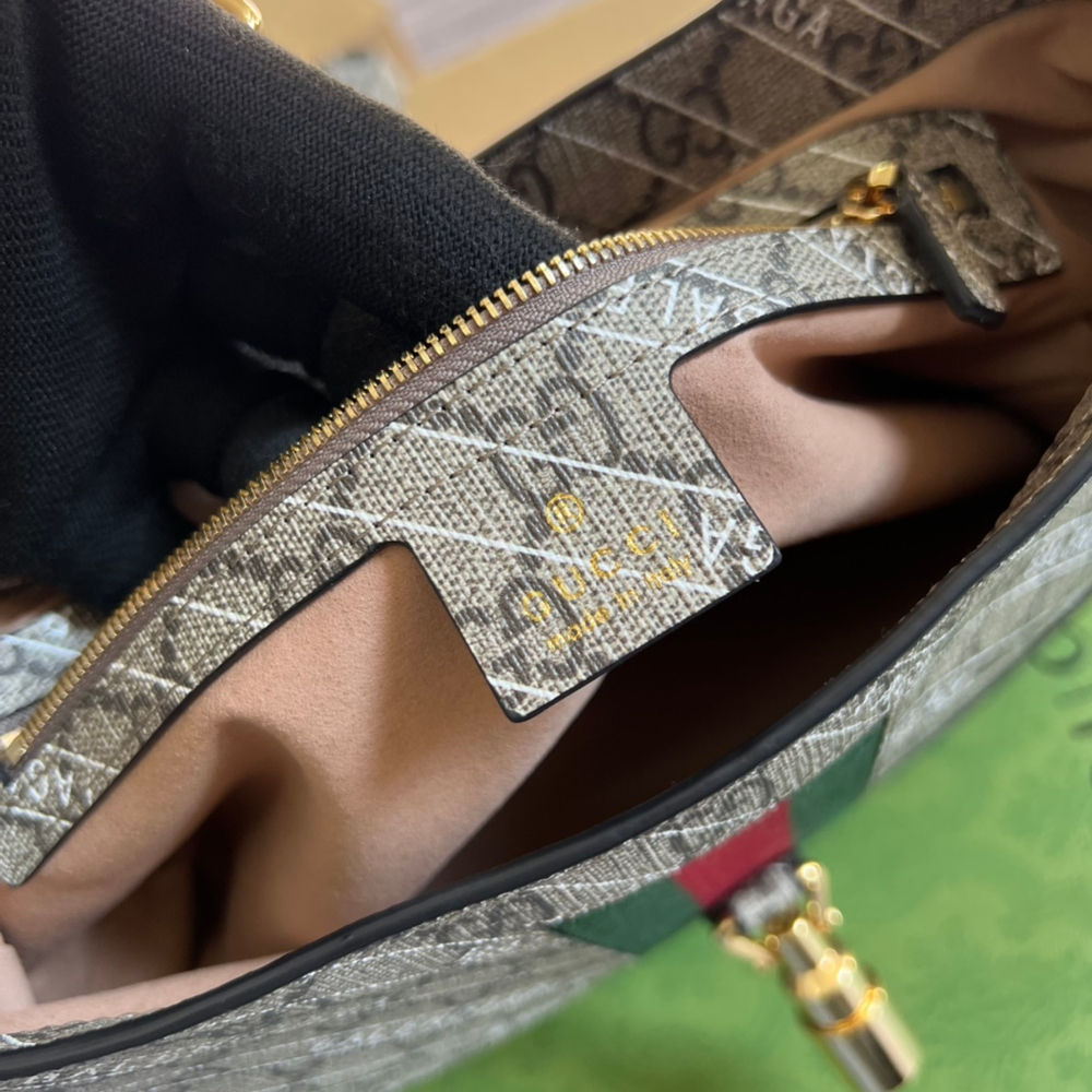 Gucci Jackie 27 cm