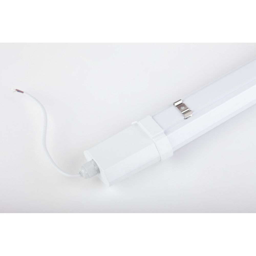 Линейный светодиодный светильник ЭРА SPP-3-20-4K-M 20Вт 4000К 1600Лм IP65 615х60х35 матовый