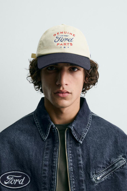 ZARA Х FORD КЕПКА С ВЫШИТЫМ ТЕКСТОМ, ЭКРЮ