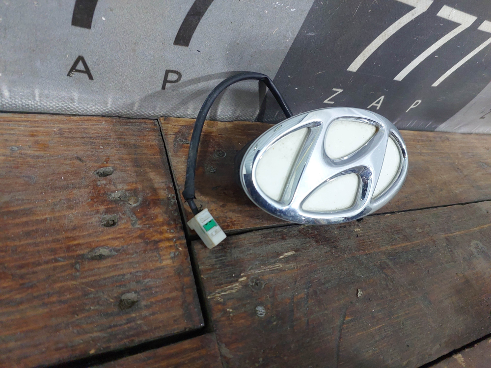 Эмблема задняя Hyundai Sonata 7 (LF) 17-19 Б/У Оригинал 81260C1501