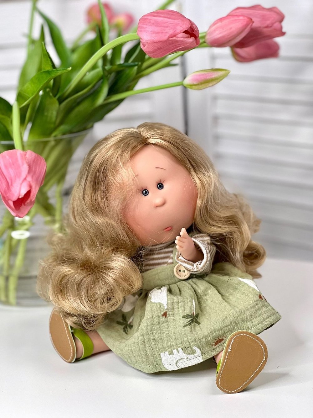 Кукла Nines виниловая 30см MIA (3432K)