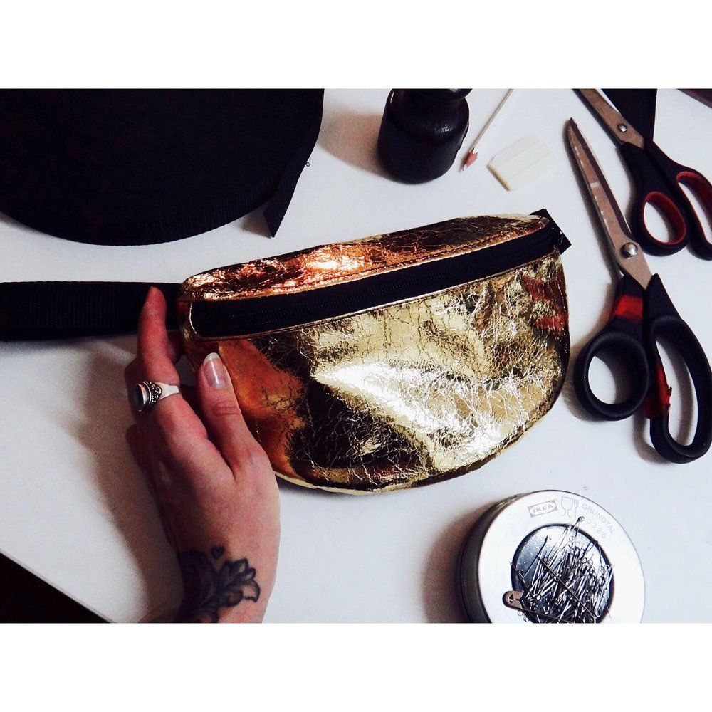 Сумка Поясная Gvozdeva Золотая