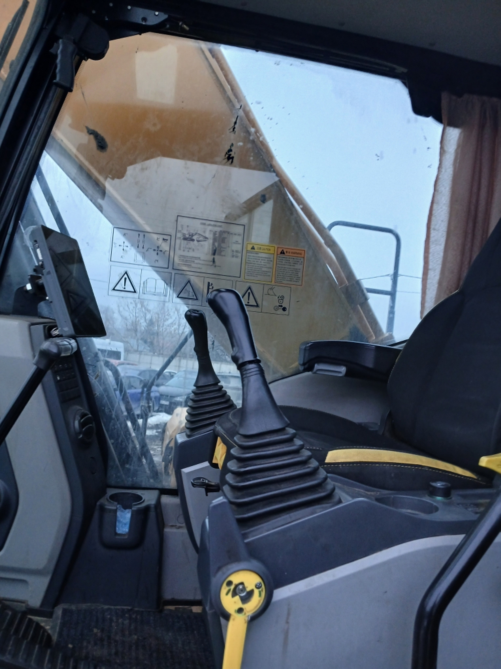 SANY SY* Экскаватор SY330H (Дизельный, 7,8 л, 288 л.с., АТ)