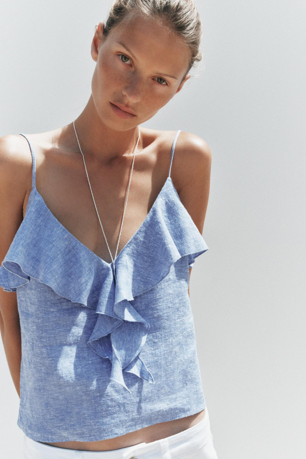 ZARA ТОП ИЗ СМЕСОВОГО ЛЬНА С БРЕТЕЛЯМИ И ВОЛАНАМИ, ГОЛУБОЙ