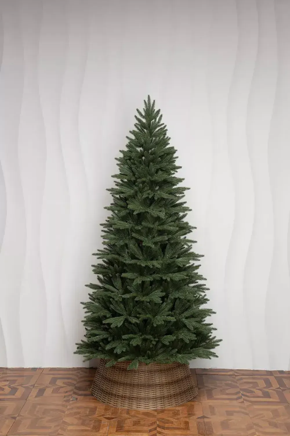 Ель искусственная "Княжеская" (Литая хвоя) 210 см / 2,1 м