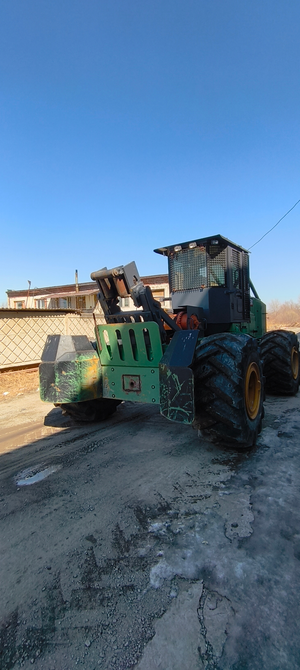 XCMG DTM360 Трактор трелевочный (скиддер) DTM360 (Дизельный, 10 л, 242 л.с. МТ)