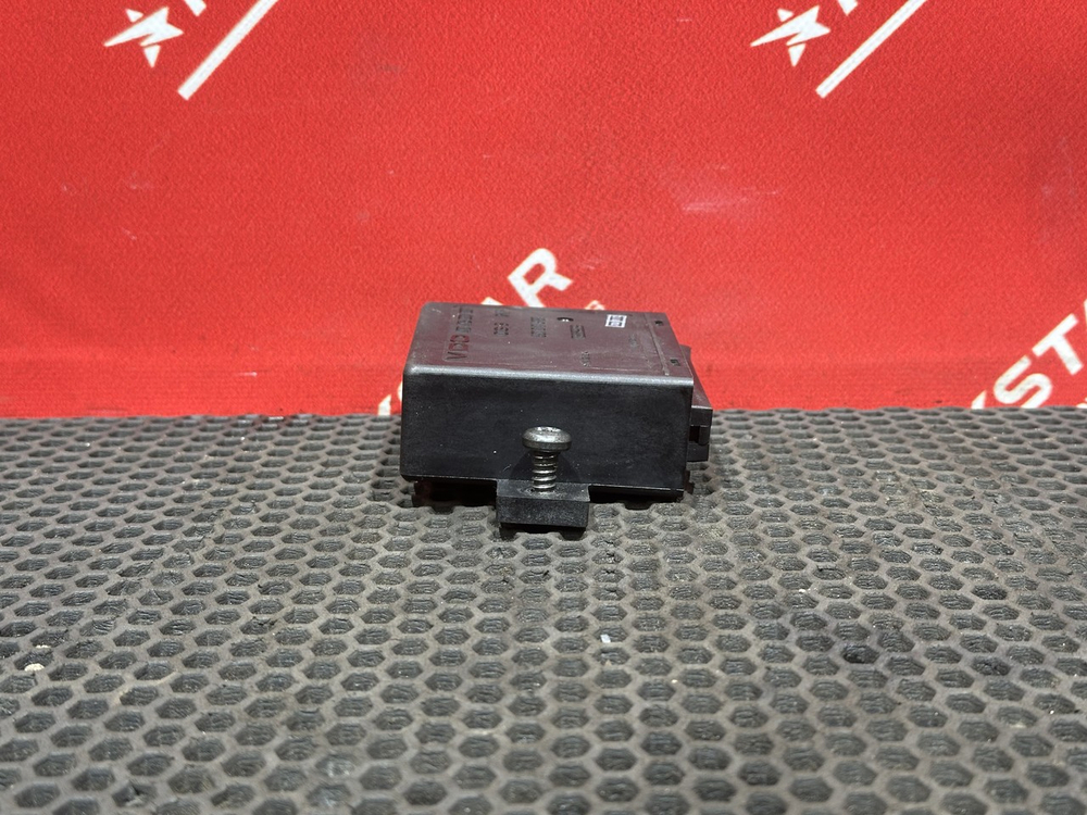 Блок управления центральным замком 2018г.