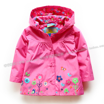 Ветровка однотонная с принтами цветов и капюшоном