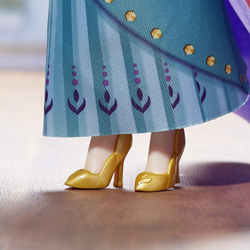 Hasbro Disney Frozen  - Королева кукол Анна Холодное Сердце