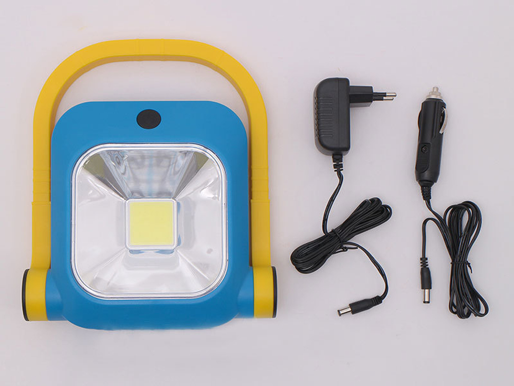 Фонарь прожектор светодиодный на аккум. Li-ion 7.4V 1800mA, 1хCOB (8W)