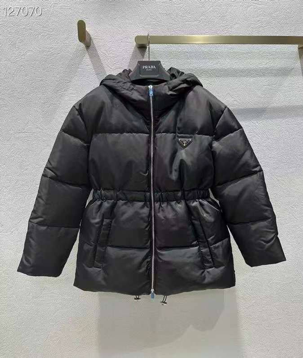 Пуховик Prada