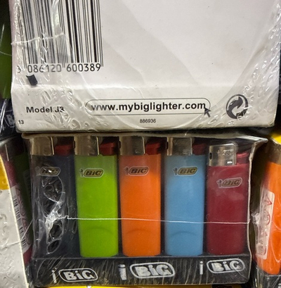 Зажигалка Bic