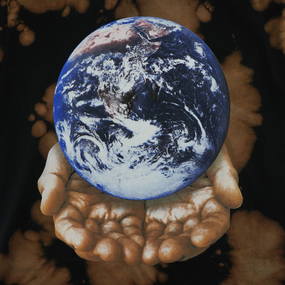 Футболка мужская Obey Our Planet Is In Your Hands - купить в магазине Dice с бесплатной доставкой по России