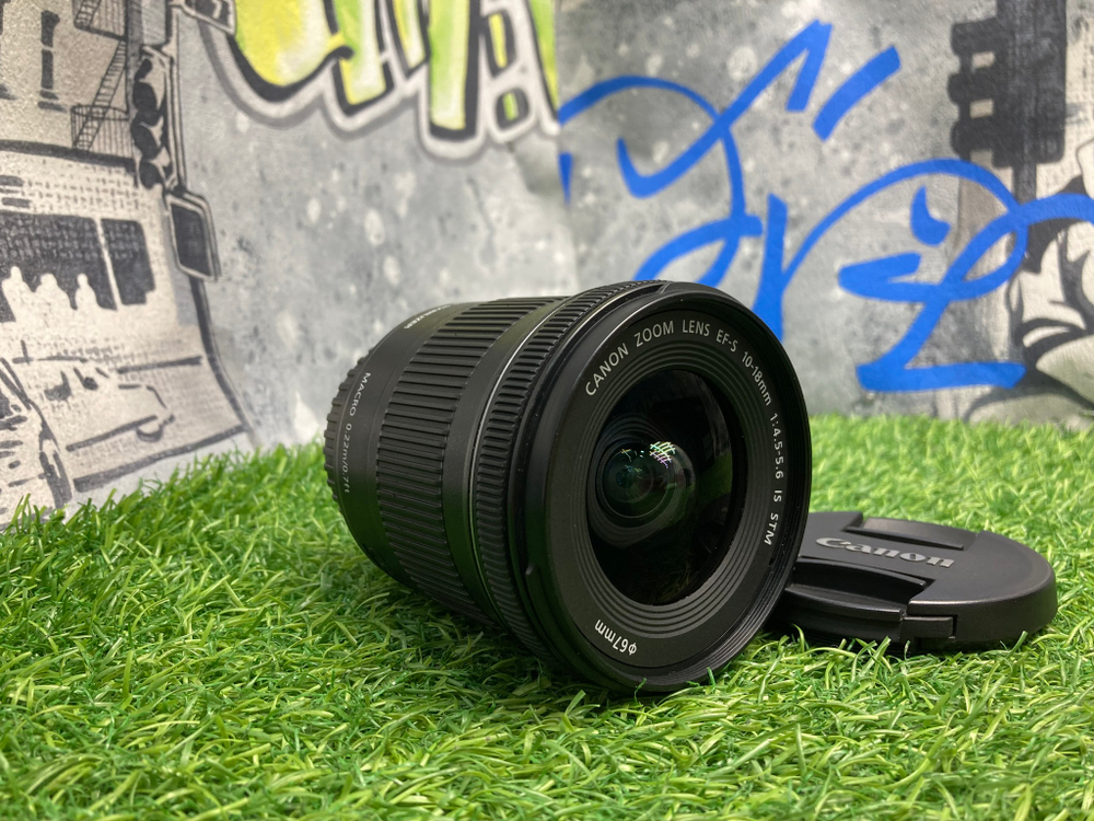 Canon EF-S 10-18mm 4.5-5.6 IS STM