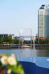 Полубарный стул Ghost прозрачный