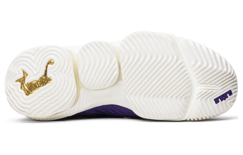 Кроссовки Nike Lebron 16