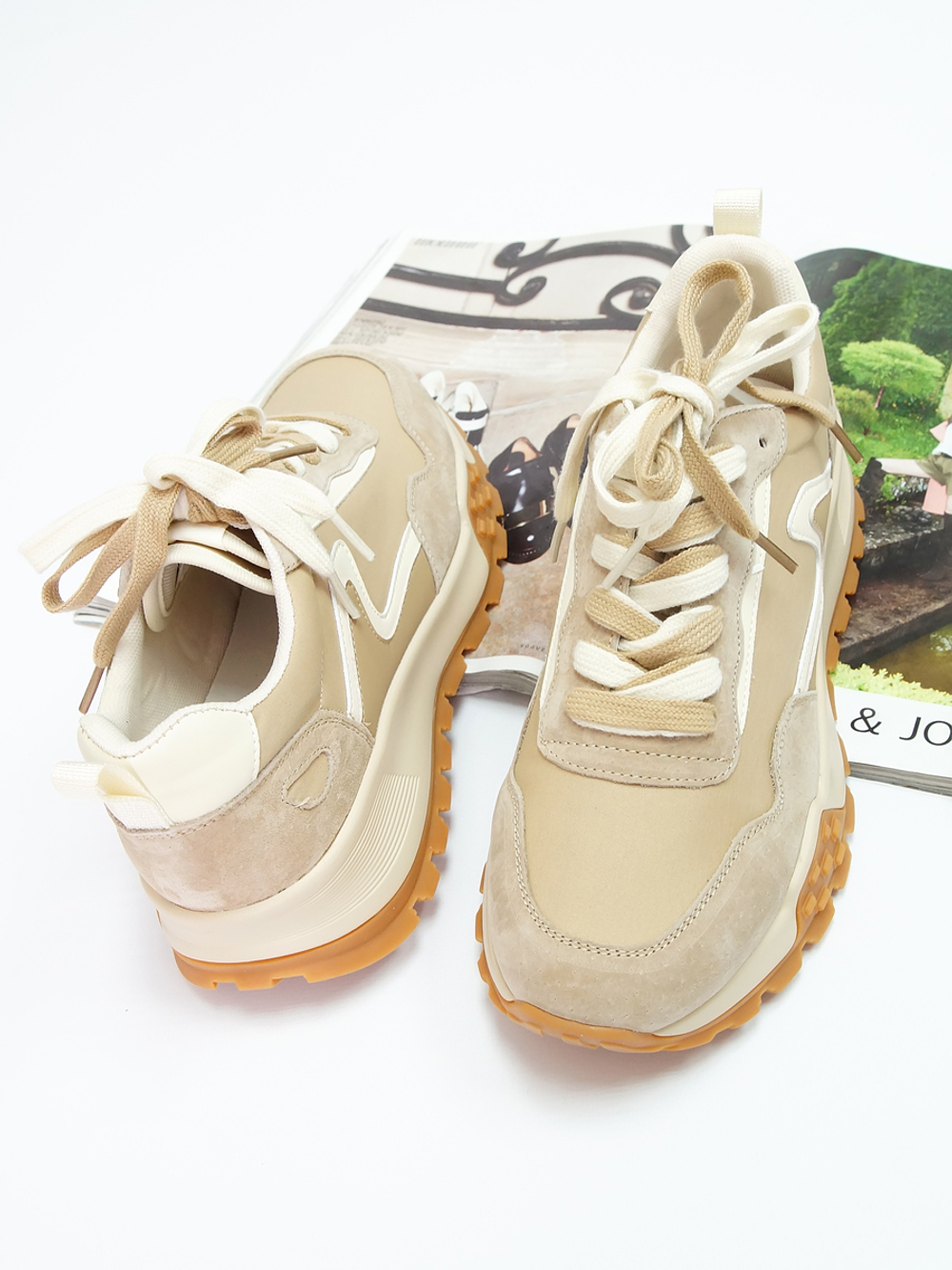 Кроссовки женские демисезонные