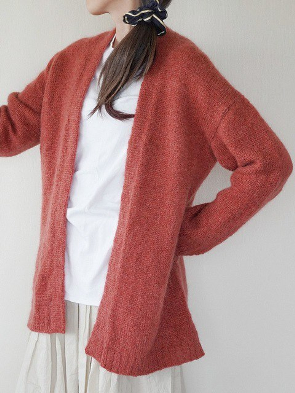 Кардиган спицами "Fluke"