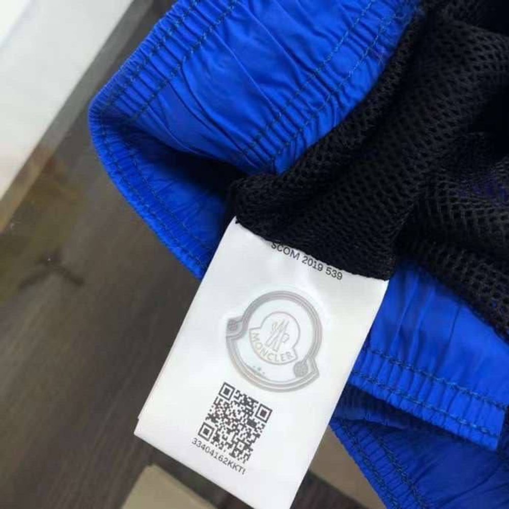 Шорты Moncler