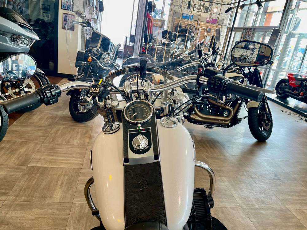 Harley-Davidson Fat Boy Lo 103 (2011) c НДС
