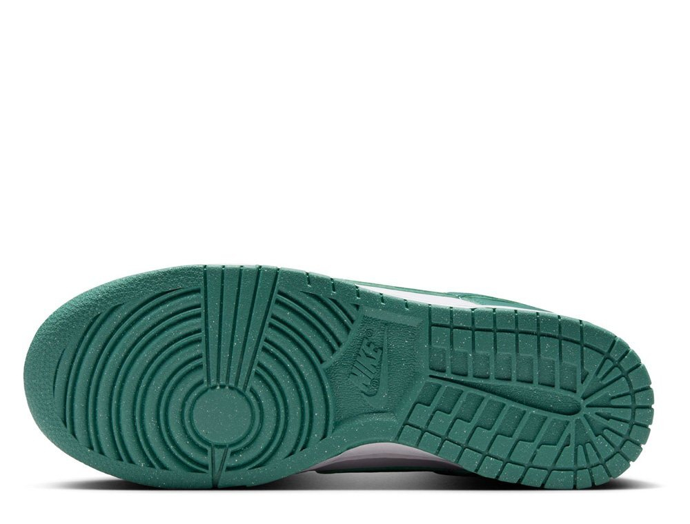 Баскетбольные женские кроссовки Nike Dunk Low Shoes Green