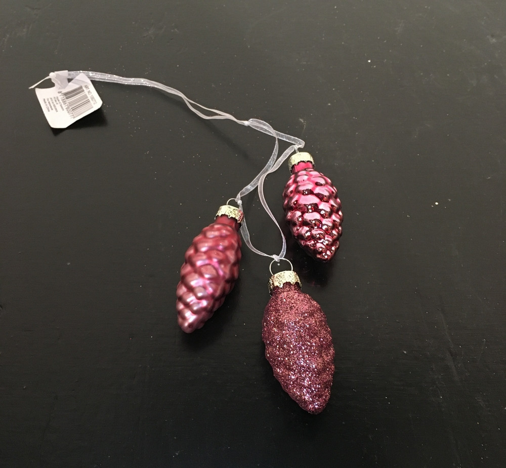 Набор елочных игрушек  48шт House of Seasons Шишки Ягодный смузи в ассортименте 2 вида