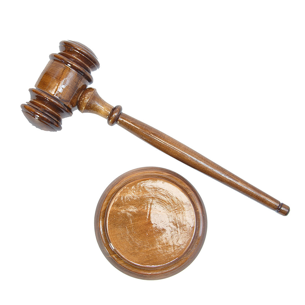 Деревянный аукционный молоток (молоток судьи) из древесины кедра. wg1