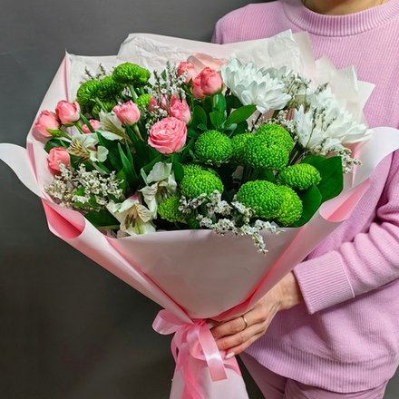 Авторский букет в розовой гамме