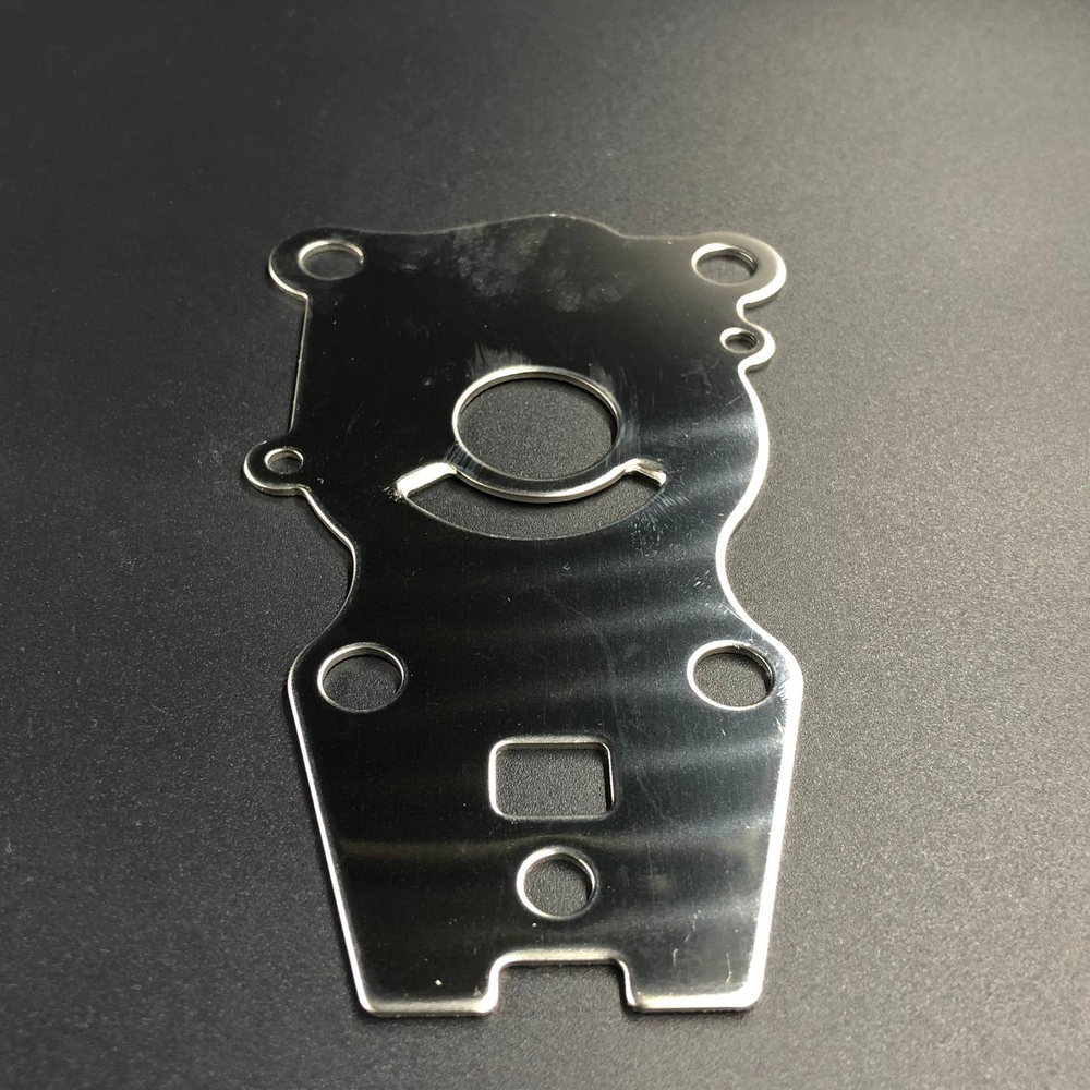 Пластина помпы охлаждения Yamaha 40X, F25-40 (RT)