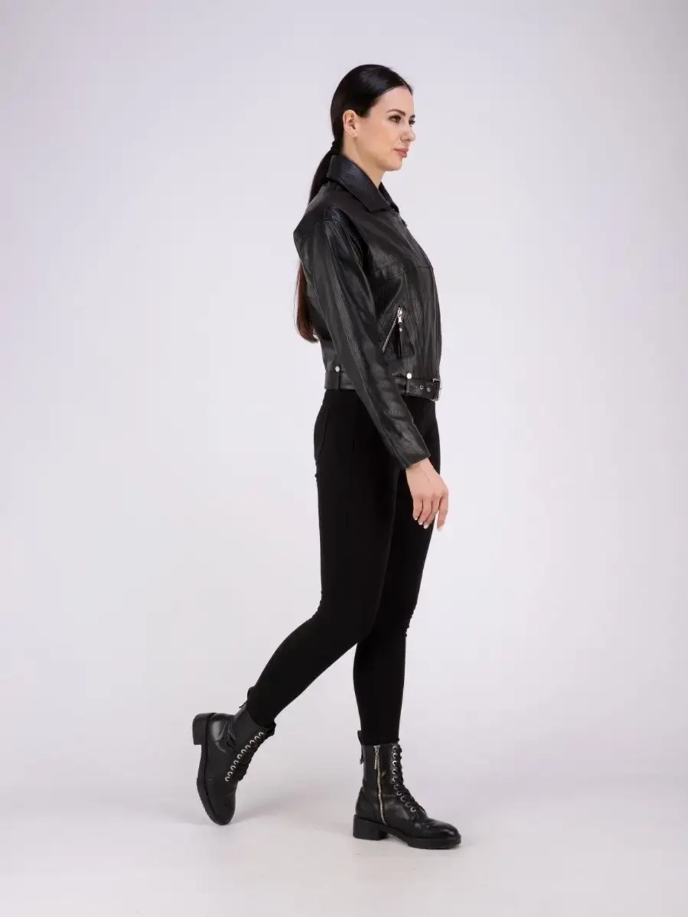 Кожаная куртка весна из натуральной кожи