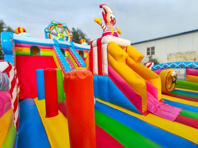 Коммерческий надувной батут «Парк развлечений 2» 12*8*7 м