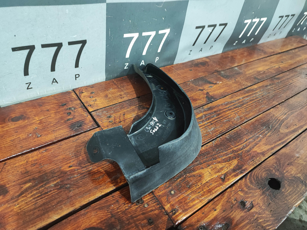 Брызговик передний правый Kia Soul 2 (PS) 13-19 Б/У Оригинал 86832B2000