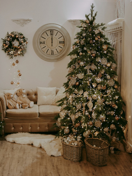 Искусственная елка Кремлевская 210 см, хвоя: литые ветки и пленка ПВХ