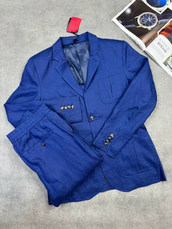 Льняной костюм Kiton