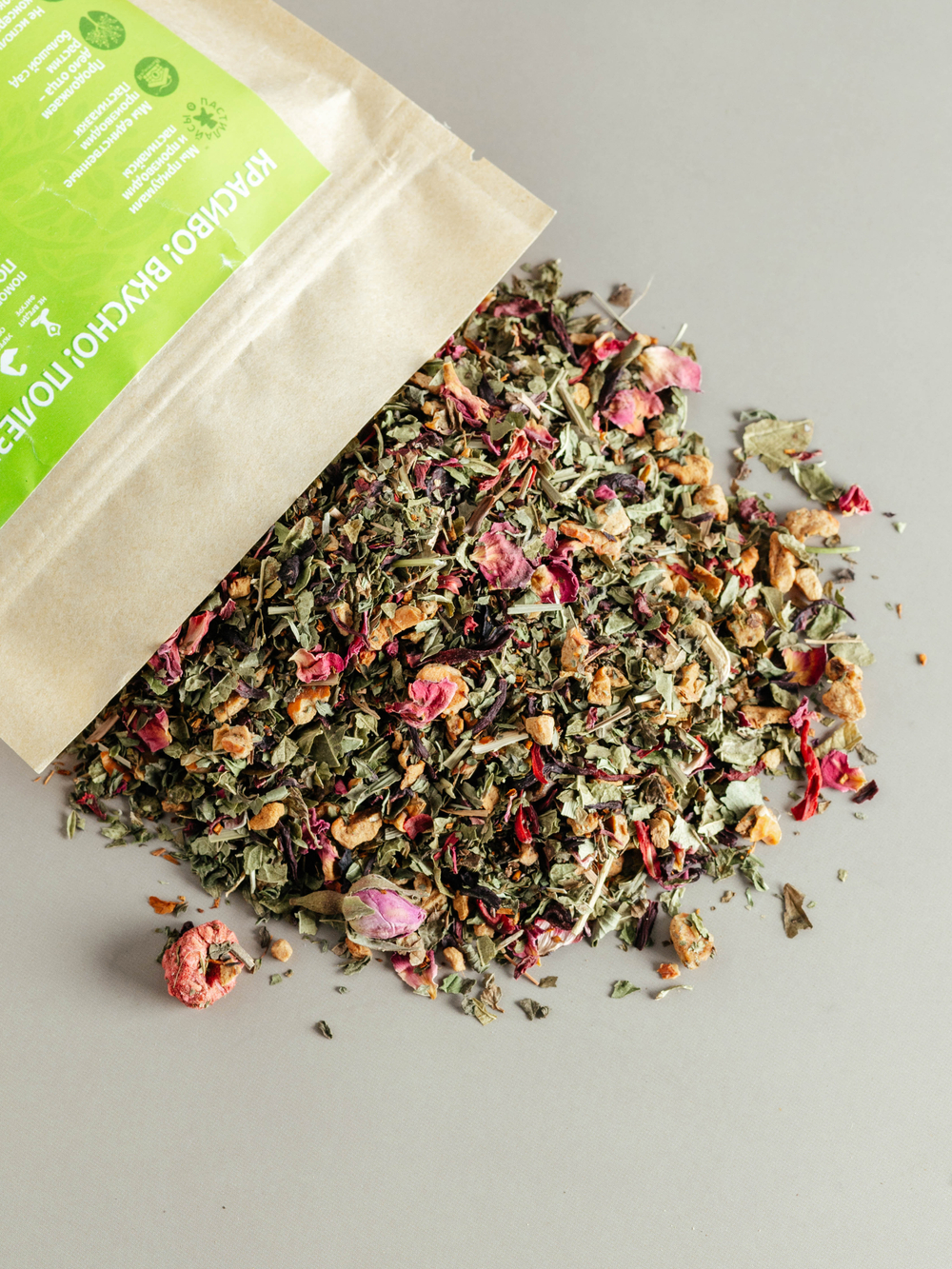 Набор "Орехово-медовый с чайным ассорти и имбирём"