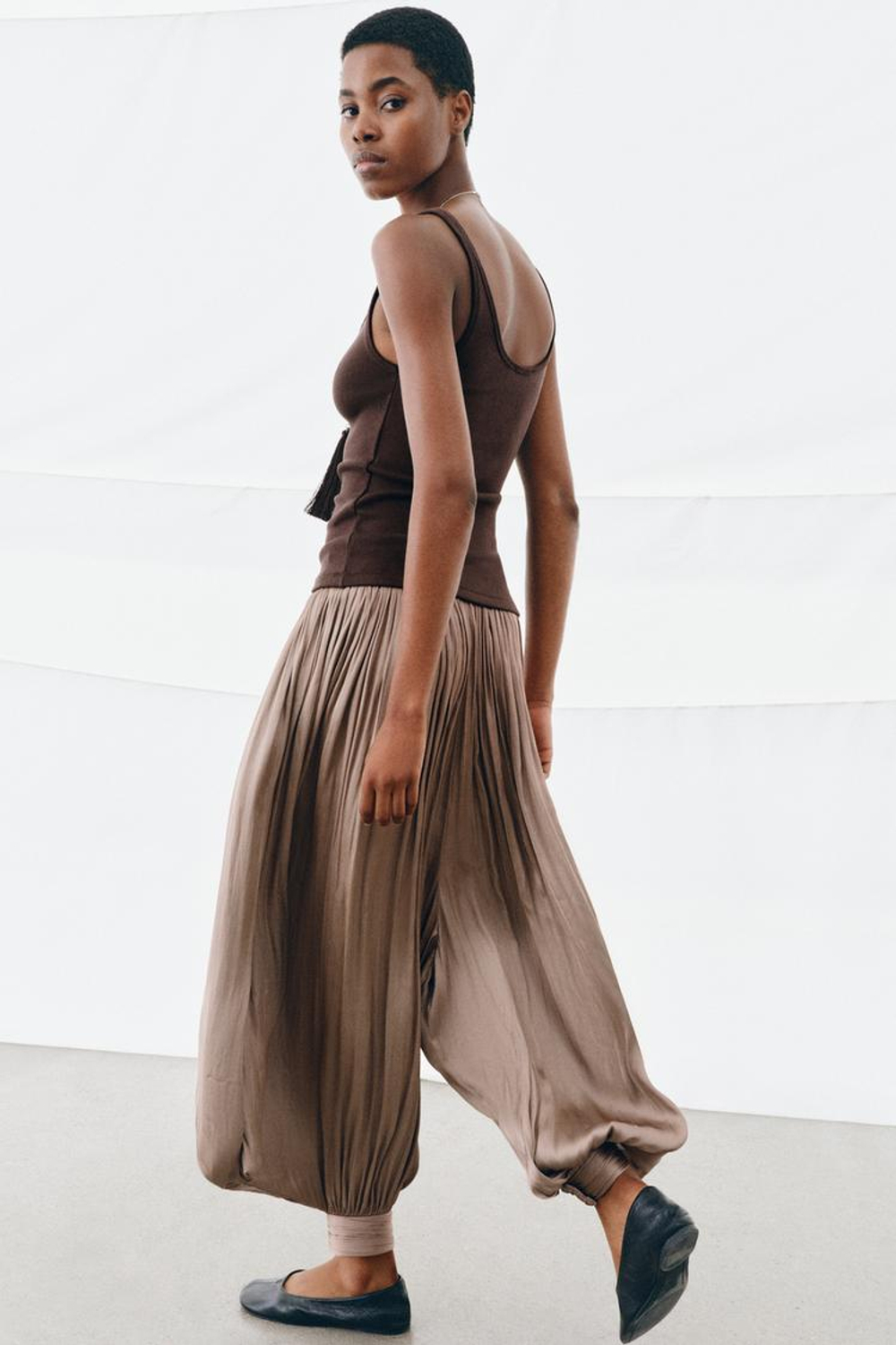 ZARA МАЙКА НА БРЕТЕЛЯХ, КОРИЧНЕВЫЙ