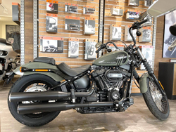 Street Bob 114 Deadwood Green