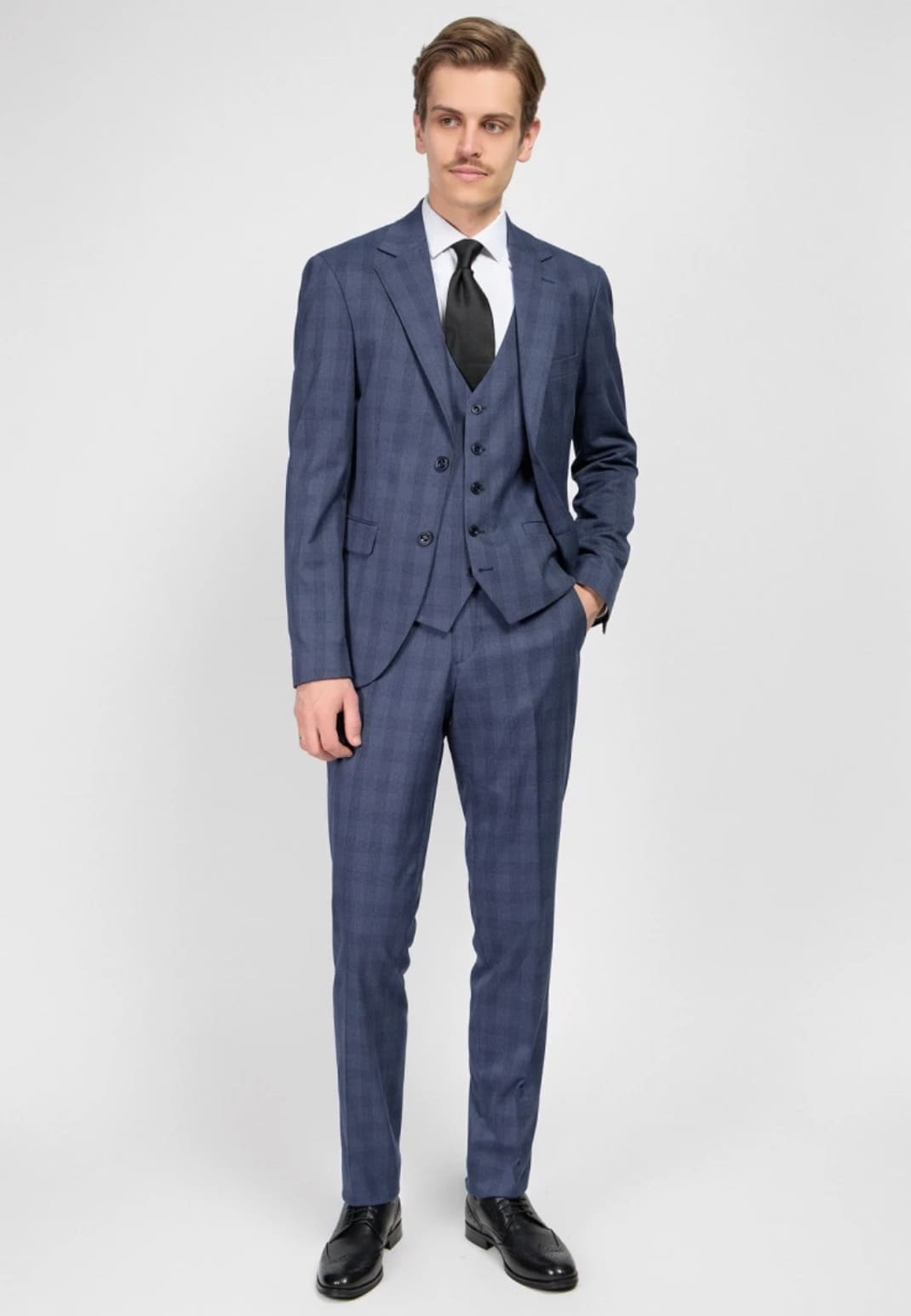 Мужской костюм в клетку (синий) А42