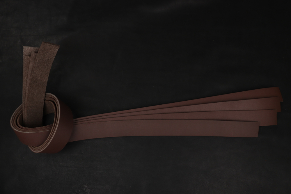 Ременная заготовка Коричневая с лицевой отделкой + Плита Пылевидная