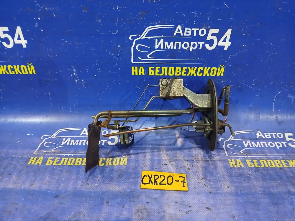 Датчик уровня топлива TOYOTA ESTIMA 1995